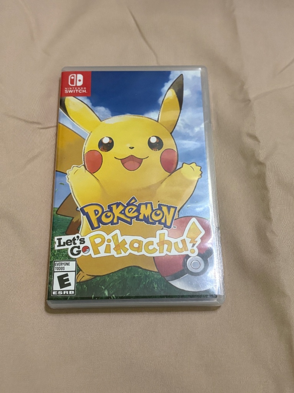 Nintendo SWITCH- Pokemon Lets Go Pikachu!